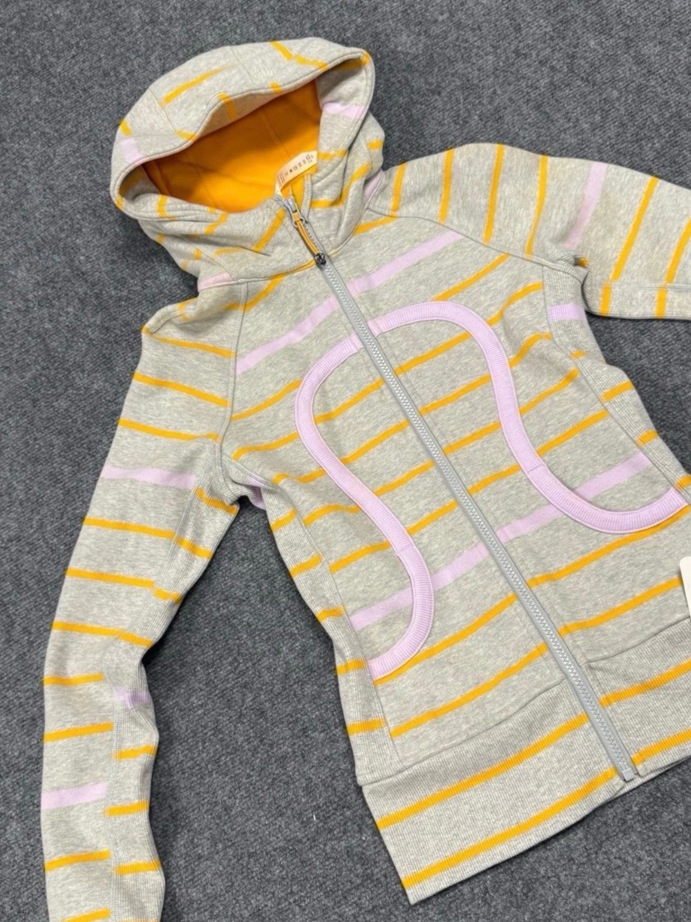 lululemon Scuba Hoodie II Size 4 NWT